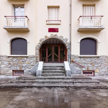 O Des Montagnes - Vue Montagne Station A Pied