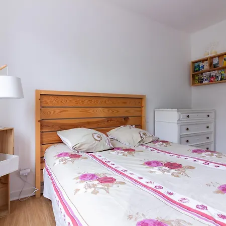 O Des Montagnes - Vue Montagne Station A Pied アパート